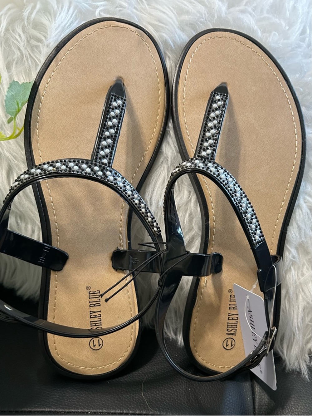 NWT Ashley Blue Black Crystal & Jeweled T-Strap Sandals with Tan Footbed Size 11